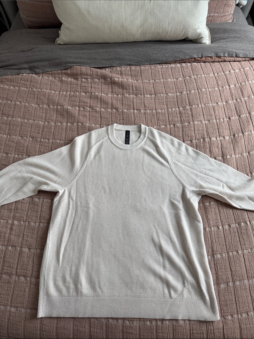 Men’s XXL Lululemon Textured Knit Classic Fit Crewneck Sweater